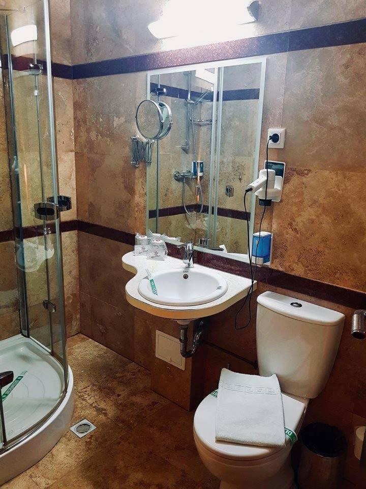 Hotel Royale Галац Екстер'єр фото