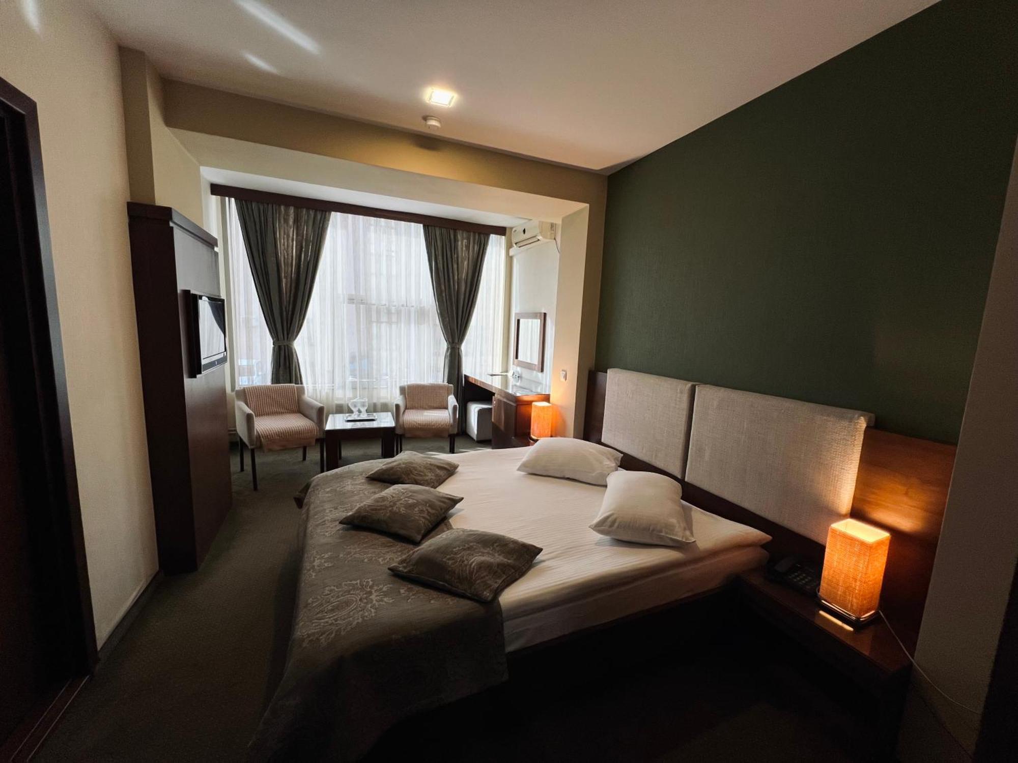 Hotel Royale Галац Екстер'єр фото